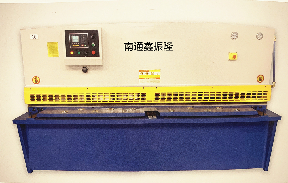 QC12K系列數(shù)控液壓擺式剪板機(jī)